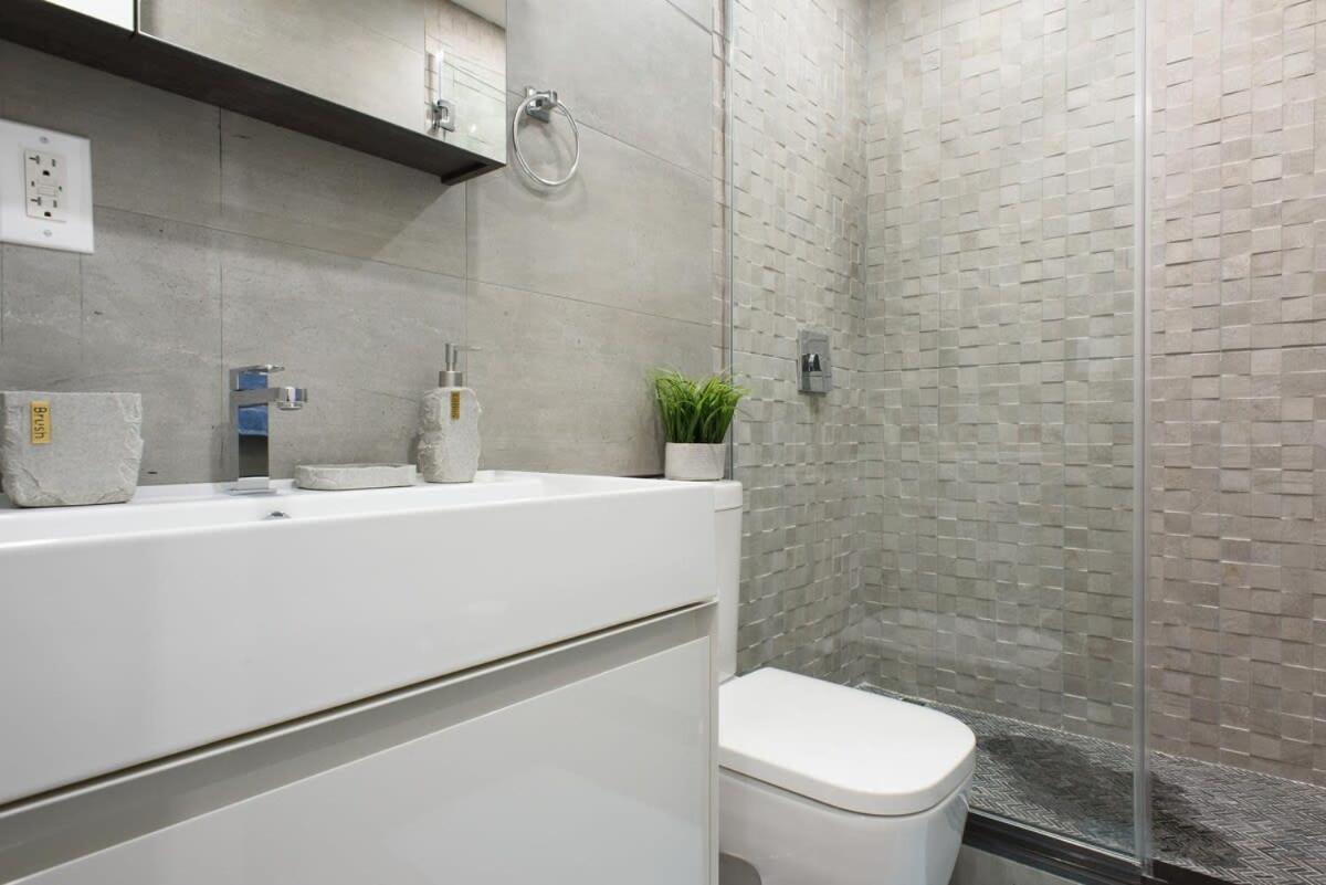 Apartment 75-3a 3br Duplex Prime Ues W&d In Unit Sleeps 6 *