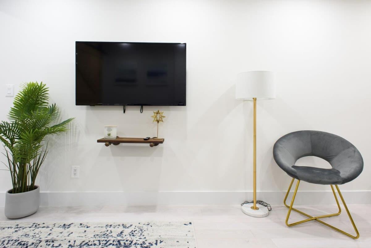 75-3a 3br Duplex Prime Ues W&d In Unit Sleeps 6 * New York